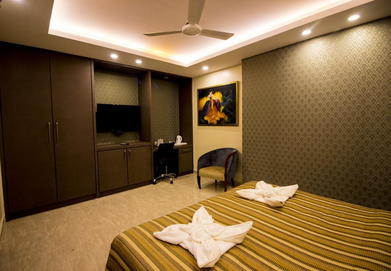 The Grace Hostel Kolkata Exterior photo